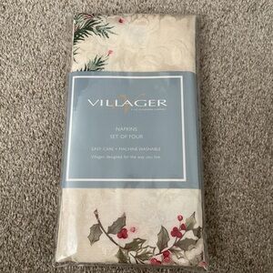 Villager Festive Napkins with Red and Green Accents NEW